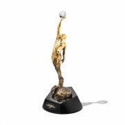 欧洲足球盘Skip：MVP奖杯绝对应该用乔丹的名字命名 而非贾巴尔